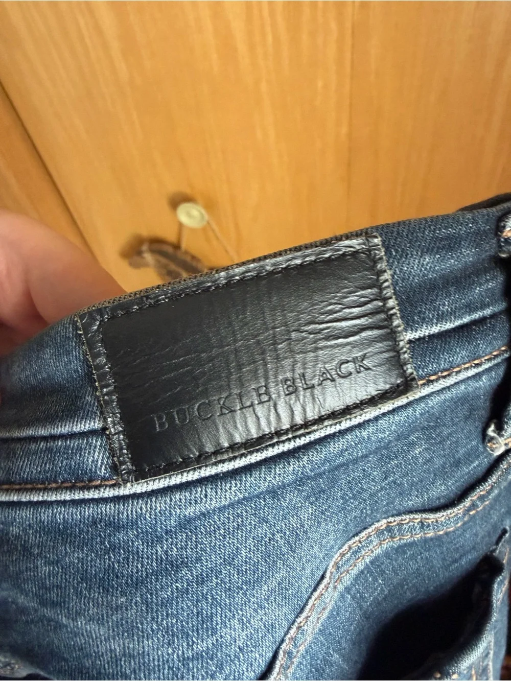 Buckle Dark Blue Distressed Women’s Skinny Jeans